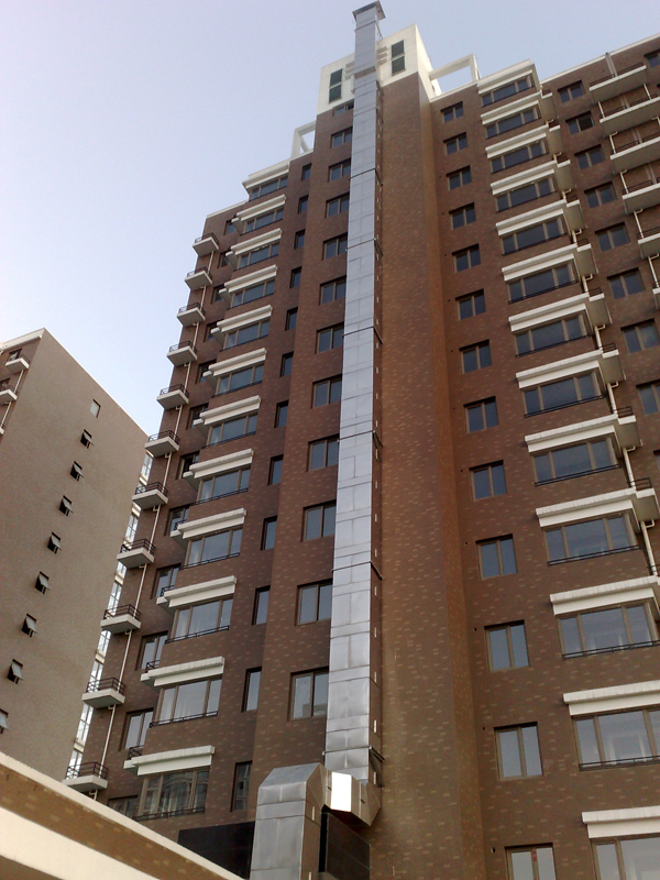 深圳萬達(dá)不銹鋼煙囪安裝